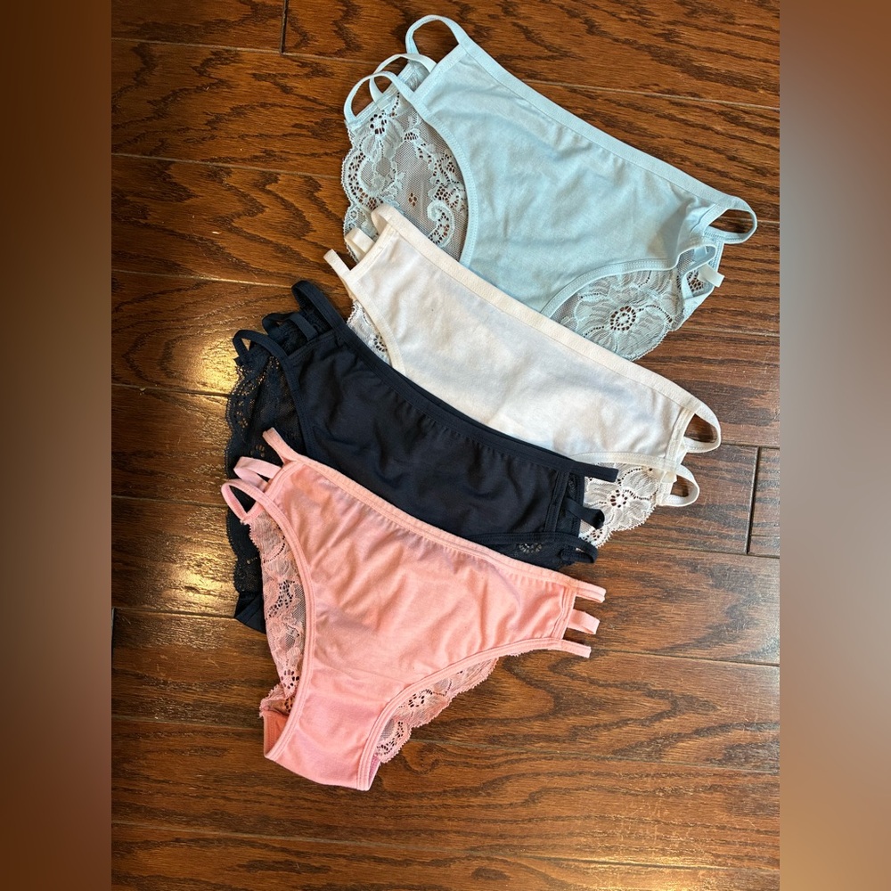 Women’s  Lace Trim Bottoms - Multi-Color Setting